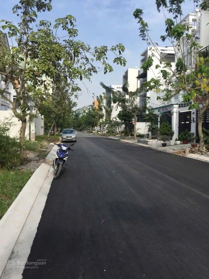 Bán đất nền dự án kdc làng việt kiều phong phú 13e, 4,4 tỷ, 100m2, view đẹp