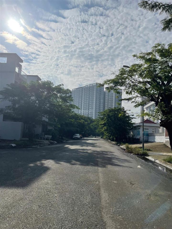 Bán đất nền dự án kdc làng việt kiều phong phú 13e, 4,4 tỷ, 100m2, view đẹp