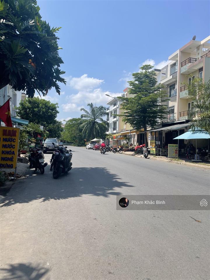 Biệt thự luxury cho thuê kdc 13e (có thang máy)