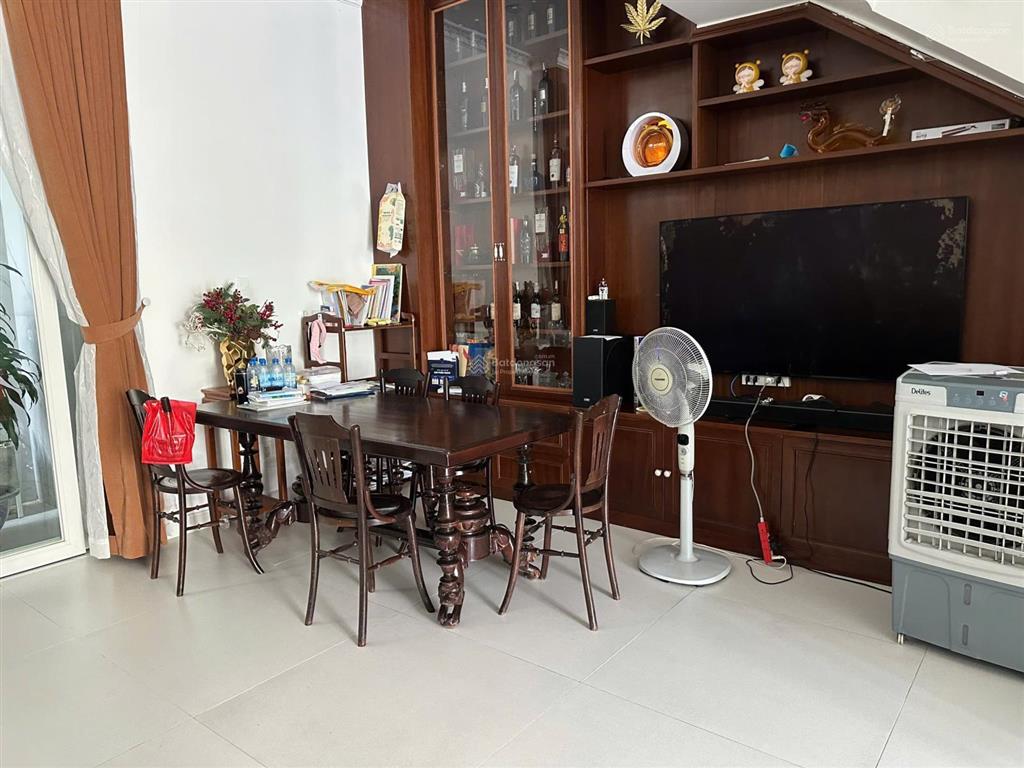 Biệt thự luxury cho thuê kdc 13e (có thang máy)