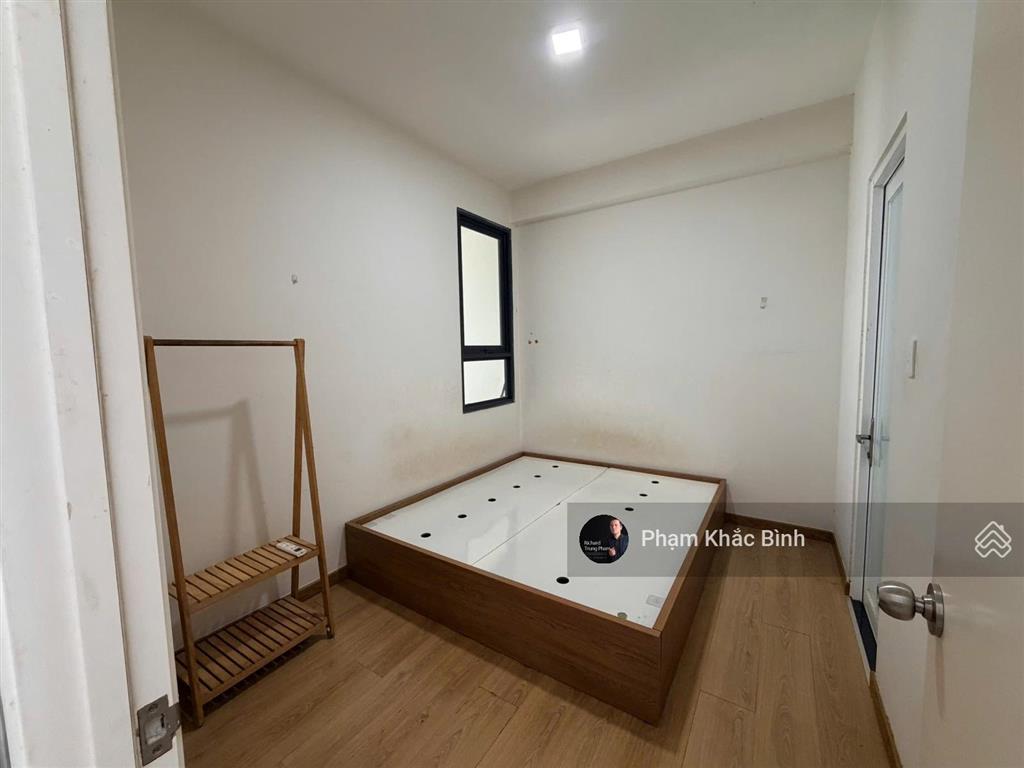 Cho thuê nhanh căn 3pn  3wc  full nt  vị trí đẹp tầng đẹp