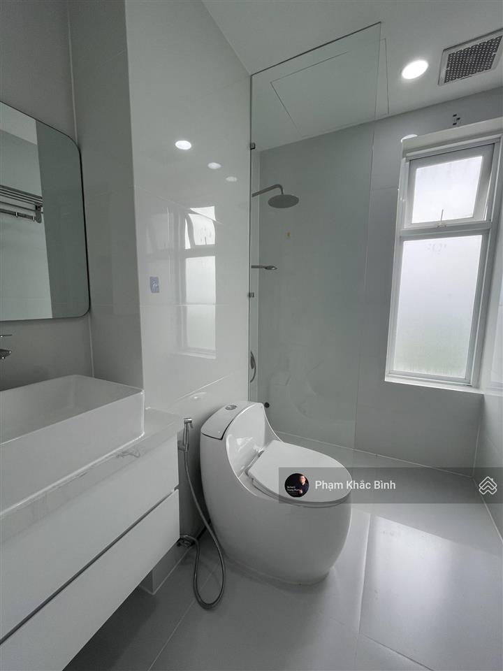 Căn 138m2  3pn siêu đẹp  chỉ cần xách vali vào ở  giá 6 tỷ tl