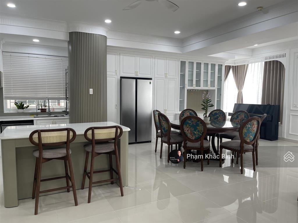 Căn 138m2  3pn siêu đẹp  chỉ cần xách vali vào ở  giá 6 tỷ tl