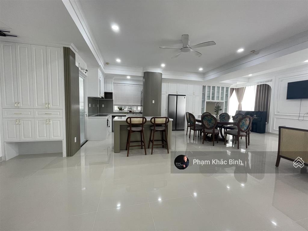 Căn 138m2  3pn siêu đẹp  chỉ cần xách vali vào ở  giá 6 tỷ tl