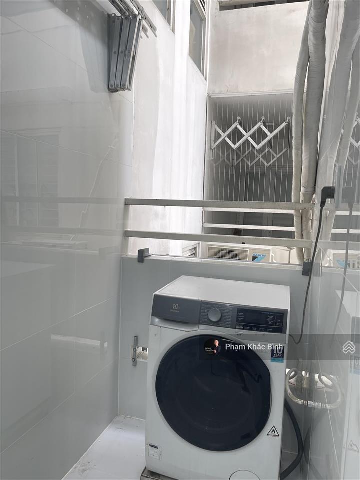 Căn 138m2  3pn siêu đẹp  chỉ cần xách vali vào ở