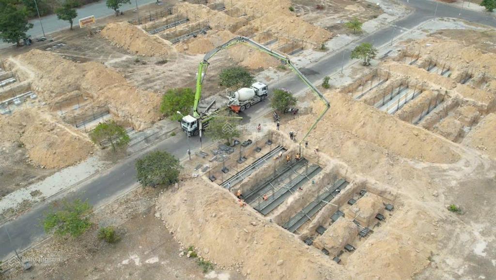 Đất nền sunflower city nhơn trạch cần bán lô đất 117m2 đường nhựa 14m chỉ 900tr
