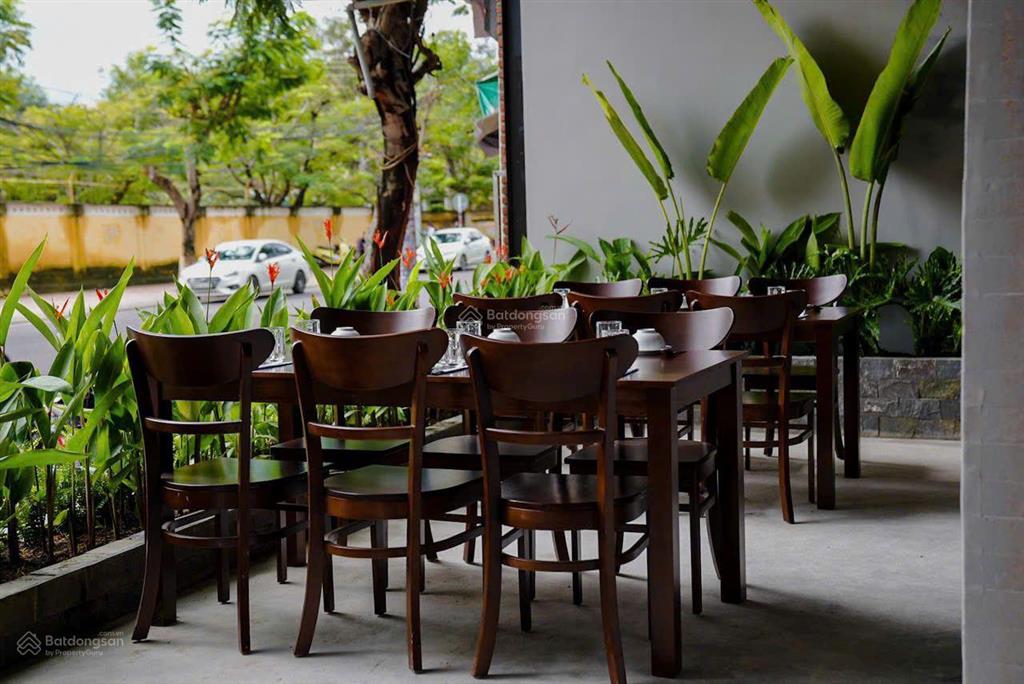 Cần bán nhà hàng giá 56 tỷ vnd tại đường hòn chồng, nha trang, khánh hòa
