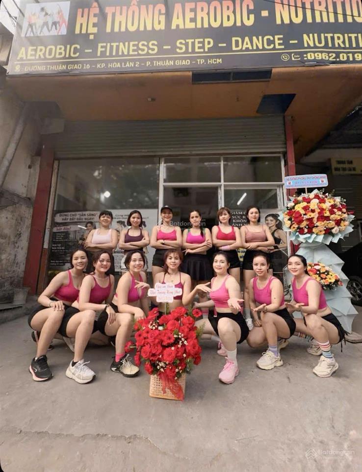 Bán khu đất vip khu dân cư thuận giao, đối diện cổng trường đại học kinh tế kỹ thuật bình dương