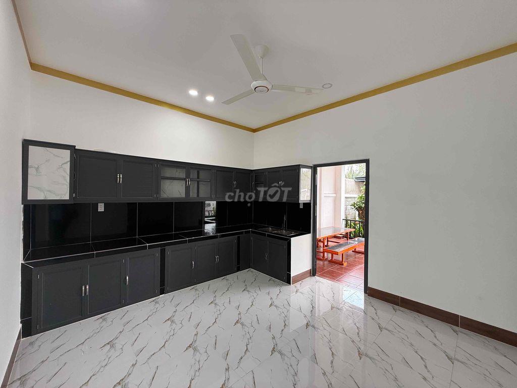 🔥Chủ giảm giá thêm 300 triệu nhà vườn Long An 2000m2 MT ô tô SHRHC