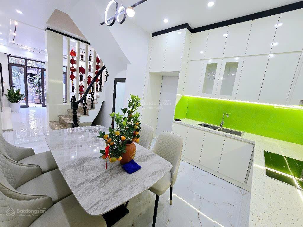 Đại từ nguyễn cảnh dị tôi đang cần bán căn nhà xây mới 45m2 giá chỉ nhỉnh 9 tỷ ô tô qua cửa