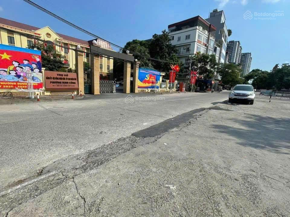 Ngay cạnh ubnd phường số 282 kim giang chính chủ tôi cần bán căn nhà 38m2 xây mới 7 tầng thang máy