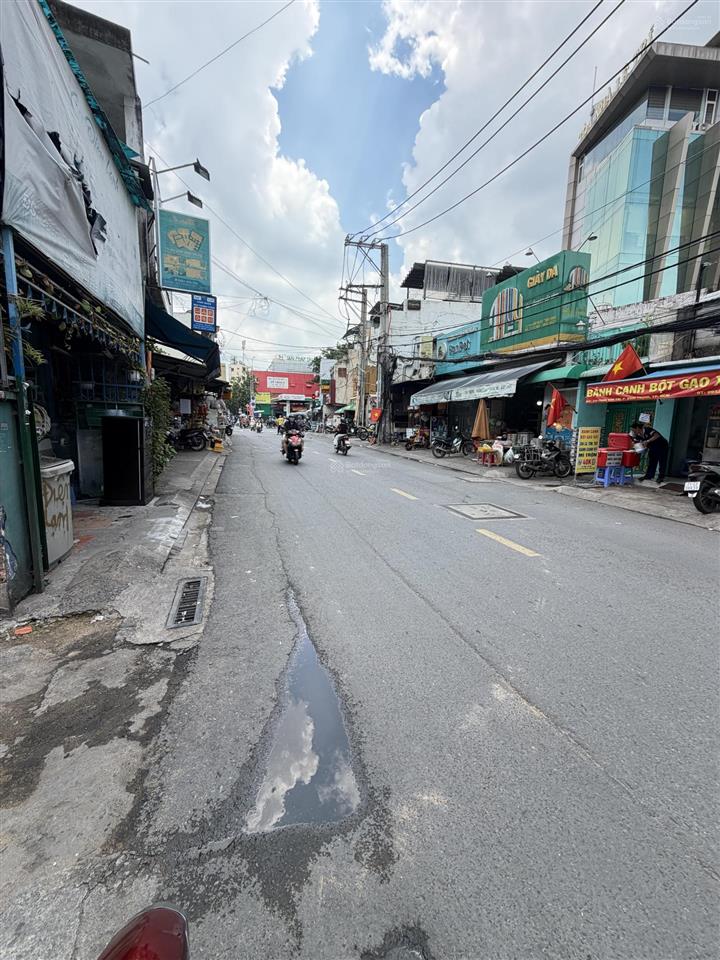 Nhà bán sát mặt tiền phan văn trị p14 bình thạnh
