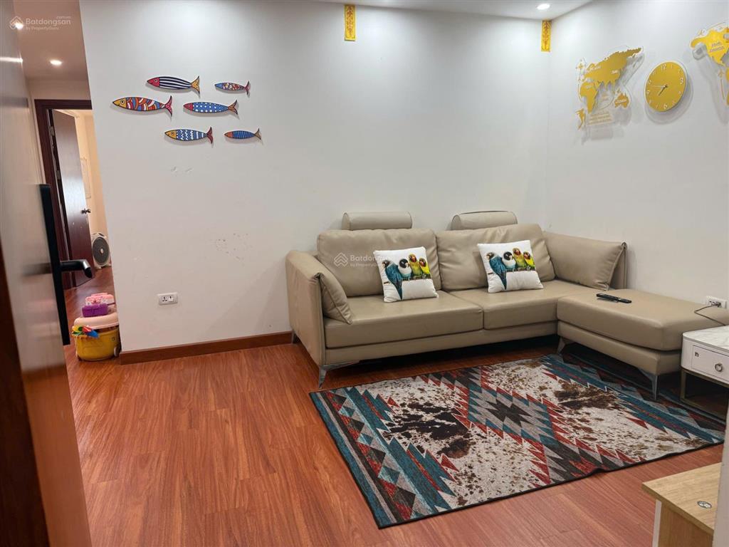 Cho thuê căn hộ 2pn, full nội thất, ở ngay tòa ct1 yên nghĩa, sát bến xe, ga tàu điện, đh phenikaa