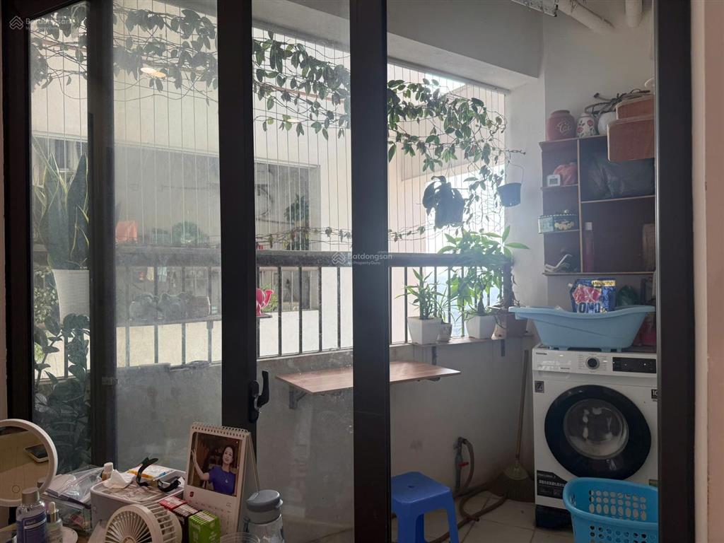 Cho thuê căn hộ 2pn, full nội thất, ở ngay tòa ct1 yên nghĩa, sát bến xe, ga tàu điện, đh phenikaa