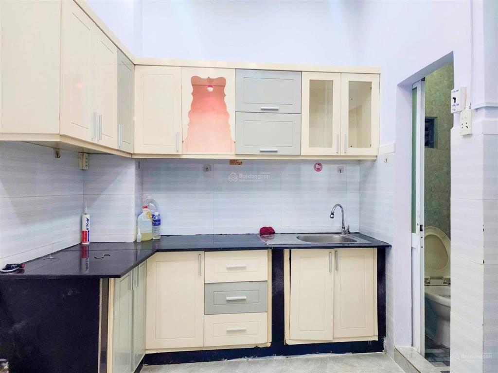 Bán nhà riêng 2,95 tỷ, 18m2 tại trần hưng đạo, p1, q5, hcm