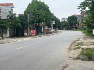 Chính chủ bán nhà 3 tầng mê linh hn, dt 200m2 ô tô tránh, sổ đỏ cất két, gần 5 dự án lớn, sun group