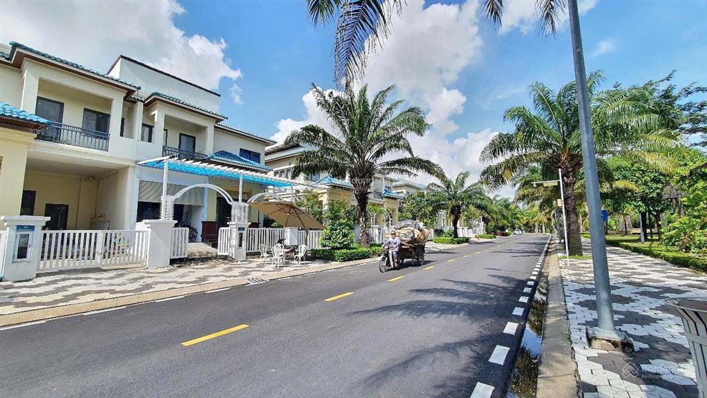 Hót nhà phố 2 mặt tiền kdc senturia vườn lài dt 7,5m.20m khu đáng sống mát mẻ bậc nhất apđ