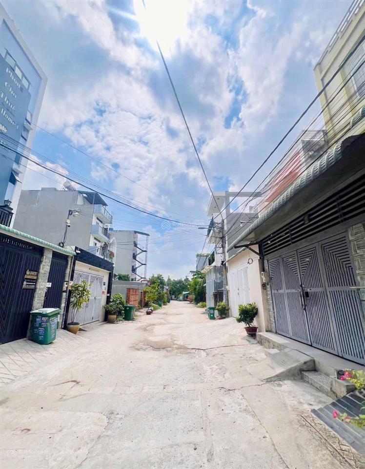 Bán lô đất đầu tư siêu dài vườn lài  sát trường đh 300m  dt 5mx31m  p an phú đông cũ