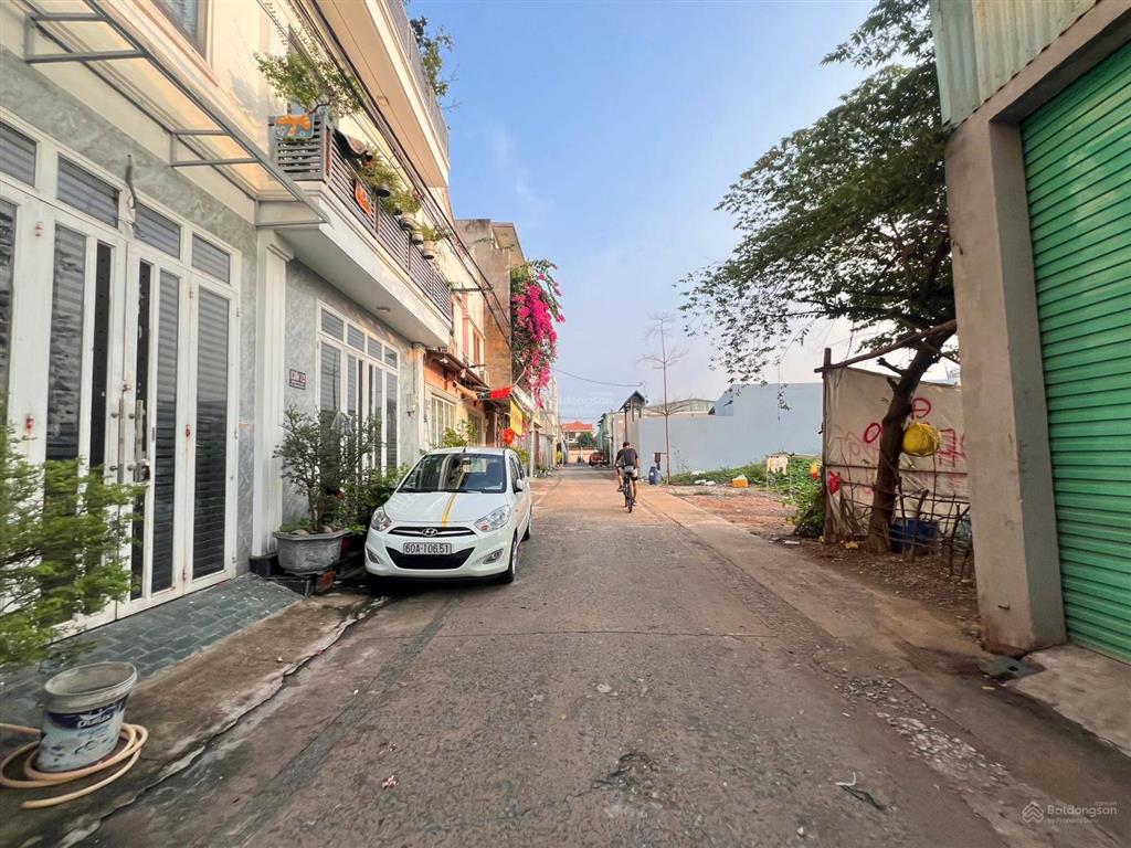 Bán đất đẹp đầu tư an phú đông 3  dt khủng 5mx19m  canh khu villa apđ