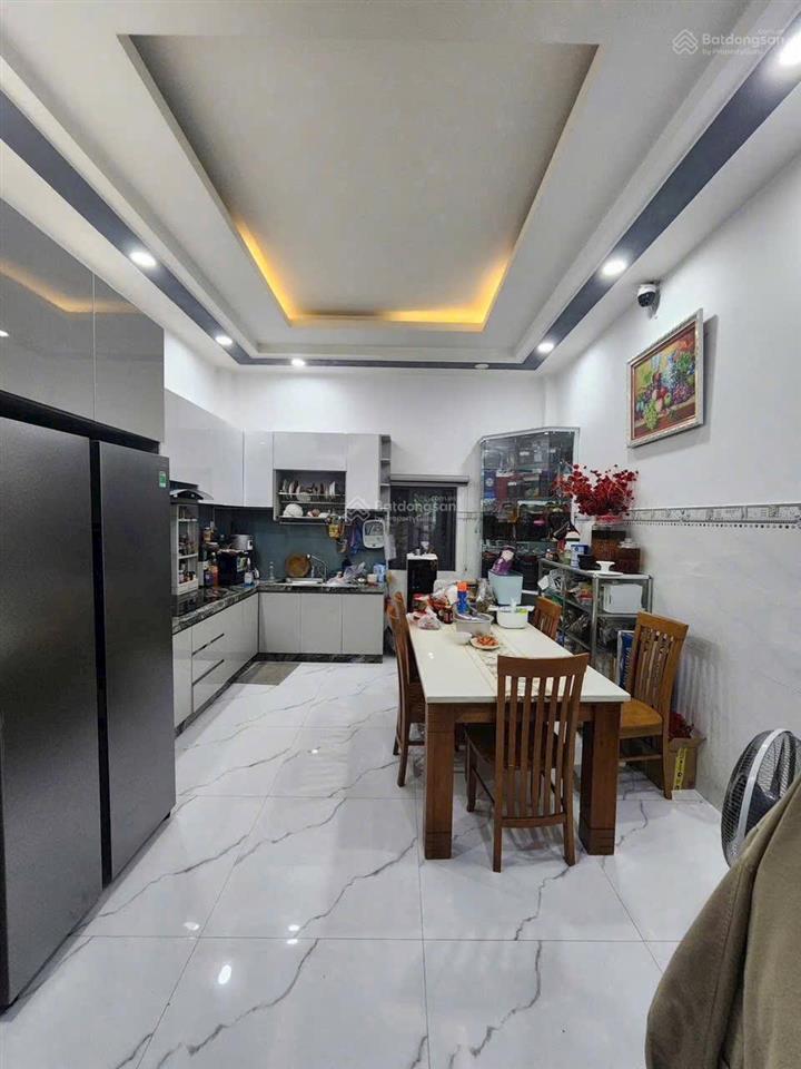 Nhà phố cao cấp 4 tầng  đường 12m  vườn lài apđ  giáp gò vấp  giá thuê 16tr