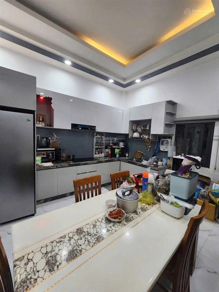 Nhà phố cao cấp 4 tầng  đường 12m  vườn lài apđ  giáp gò vấp  giá thuê 16tr