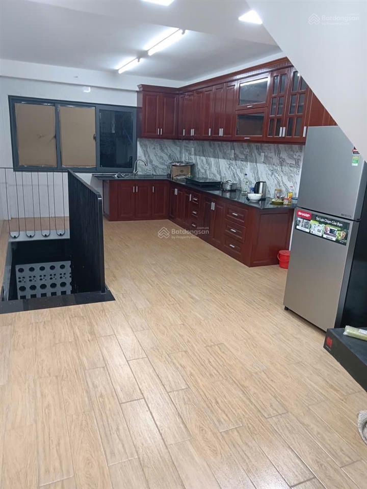 Cho thuê nhà mặt tiền apđ 03  p. an phú đông  giá 14,5 tr/th  4 tầng lầu 3pn  kinh doanh
