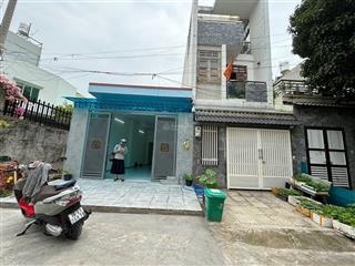 Cho thuê nhà cấp 4 gác lửng  hẻm 92 vườn lài  có 2 pn