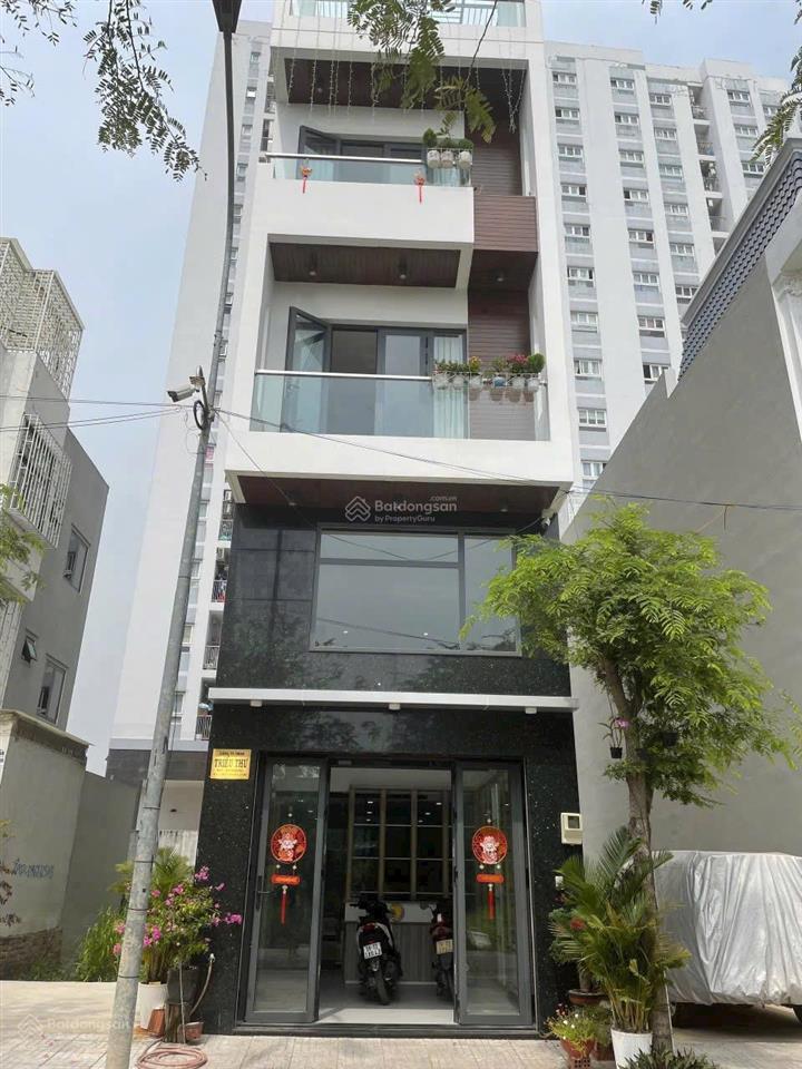 Cho thuê nhà đẹp 4 tầng khu víp vườn lài apđ hẻm 92 vườn lài kế bên chung cưapđ 100m
