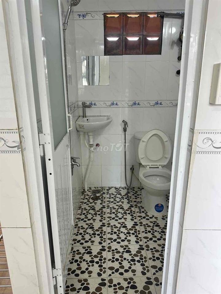 Phòng trọ hẻm Bình Quới