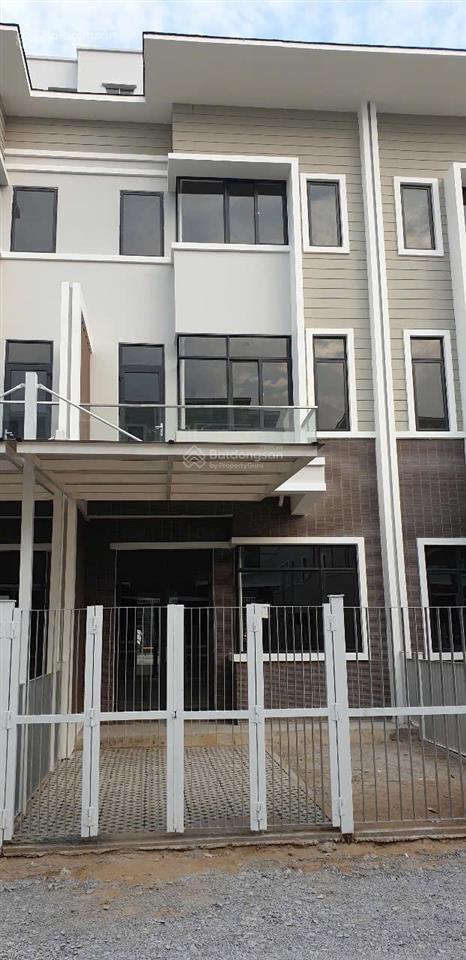 Cần bán nhà phố mizuki park dt 100m, trệt, 2 lầu, sân thượng giá tốt.  0909 168 ***