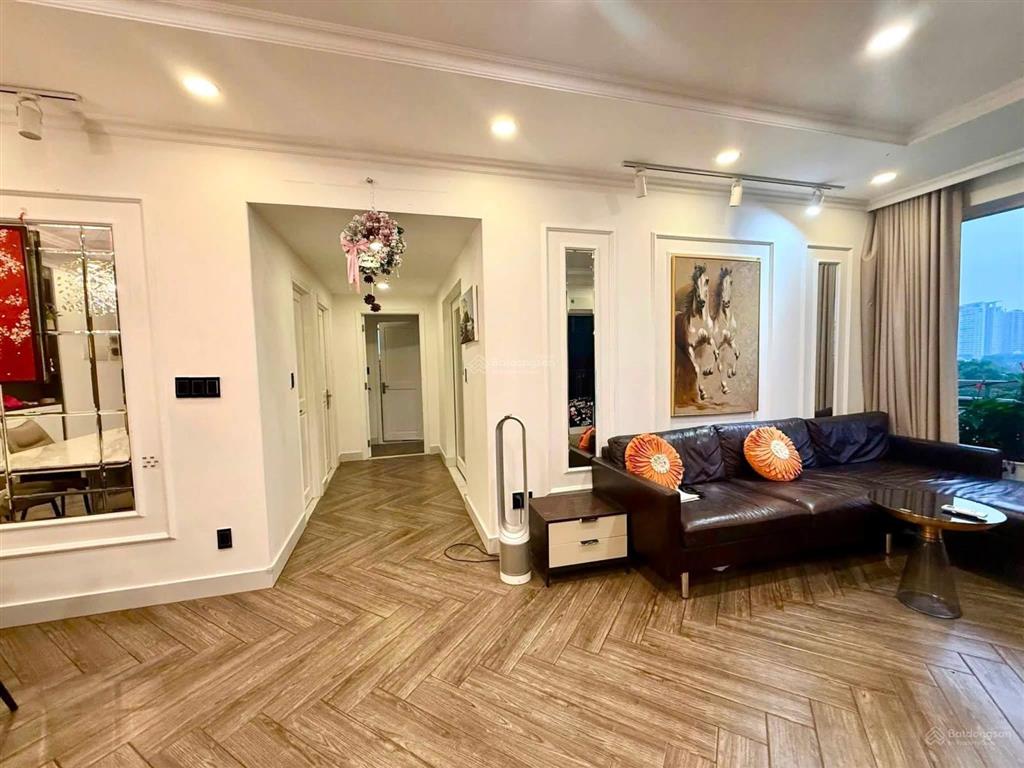 Căn hộ riverpark residence dt 128m2, 3pn đầy đủ nội thất giá chỉ 14 tỷ.  0909 168 ***