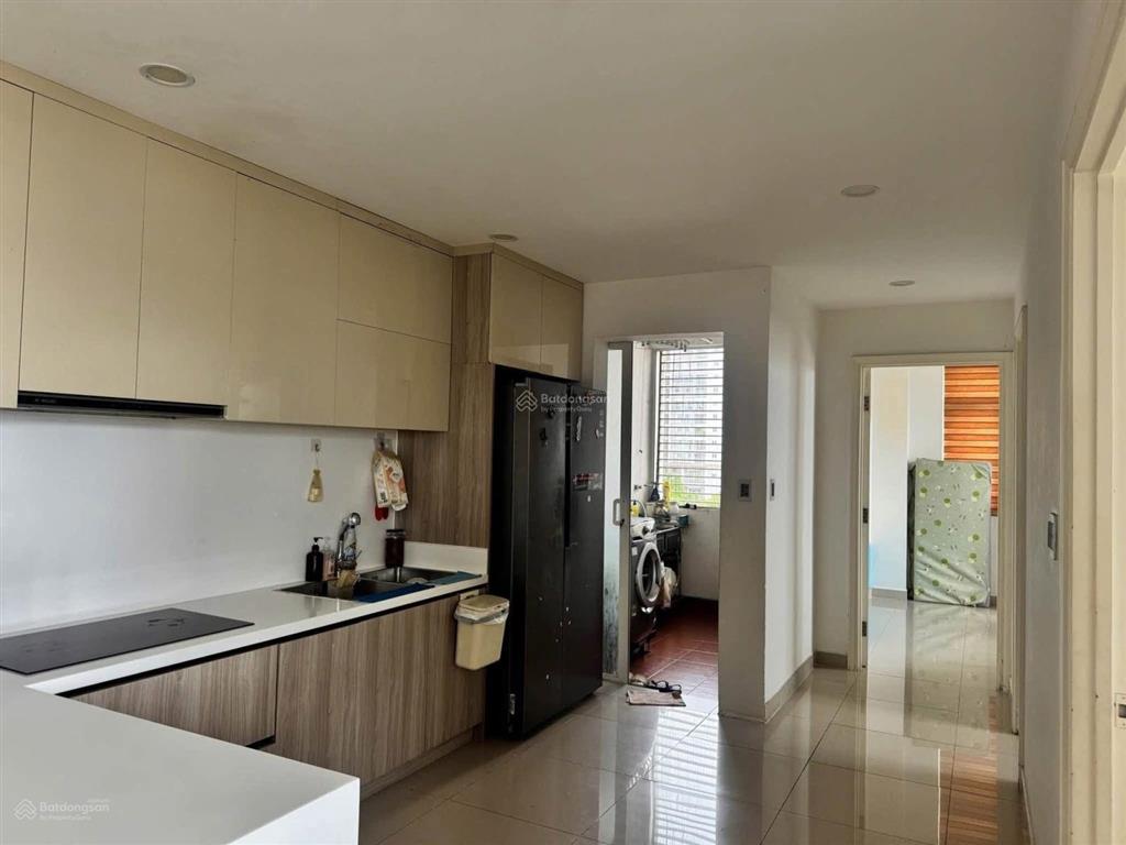 Bán căn hộ cảnh viên 1, dt 119m2, view biệt thự, giá chỉ 9,2 tỷ.  0909 168 ***