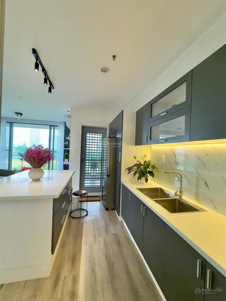 Bán căn hộ green valley diện tích 130m2, 3pn, full nội thất giá hời thị trường.
