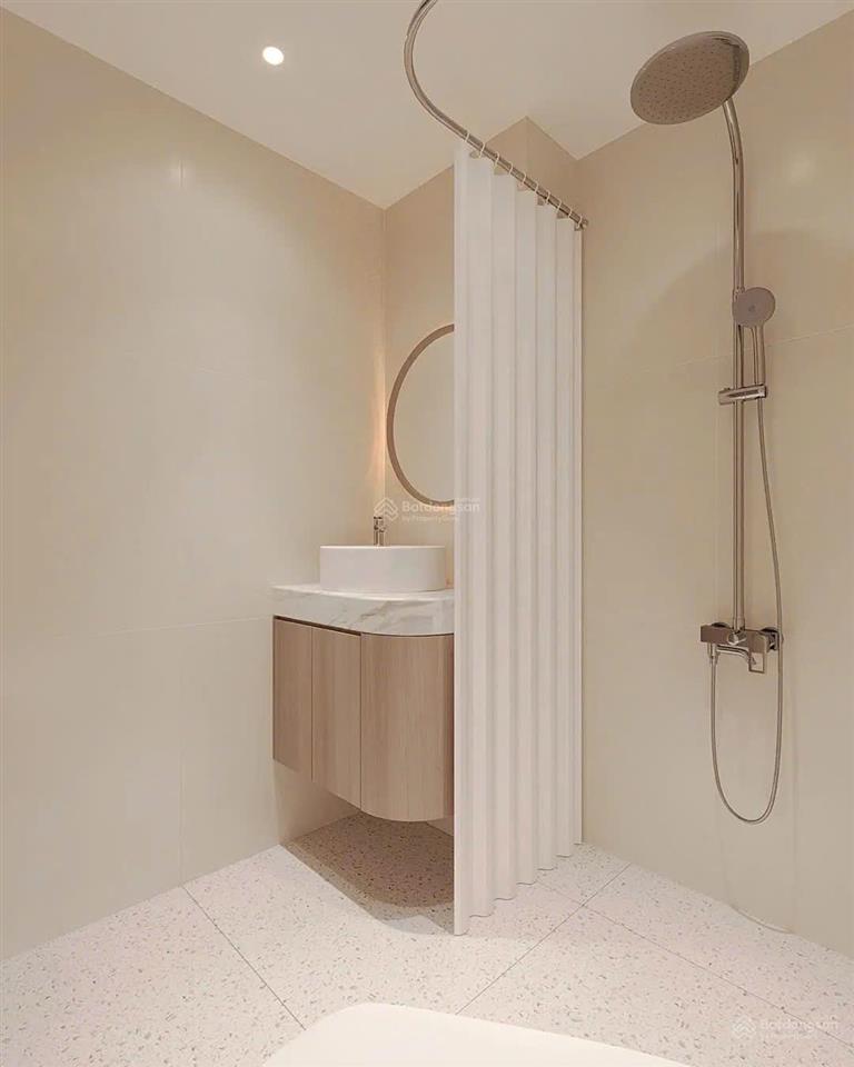 Tòa căn hộ 7 tầng luxury nguyễn thiện kế cách nguyễn văn thoại 50m  bên thứ 3 thuê 160 triệu/tháng