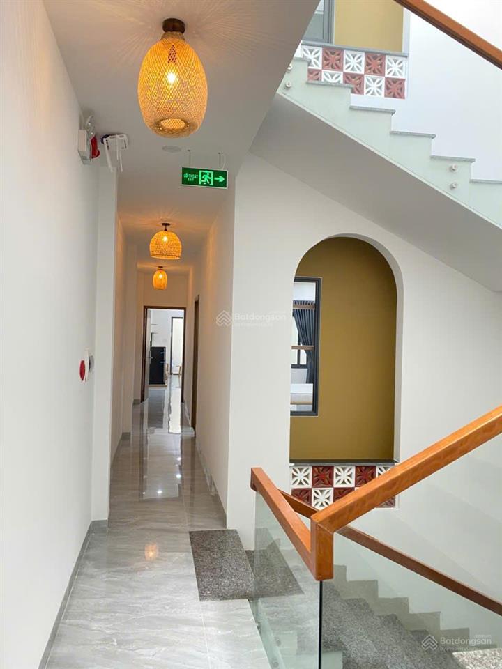 Bán tòa căn hộ đường nguyễn văn thoại, sơn trà  cách biển mỹ khê 300m. cho bên t3 thuê 60 triệu/th