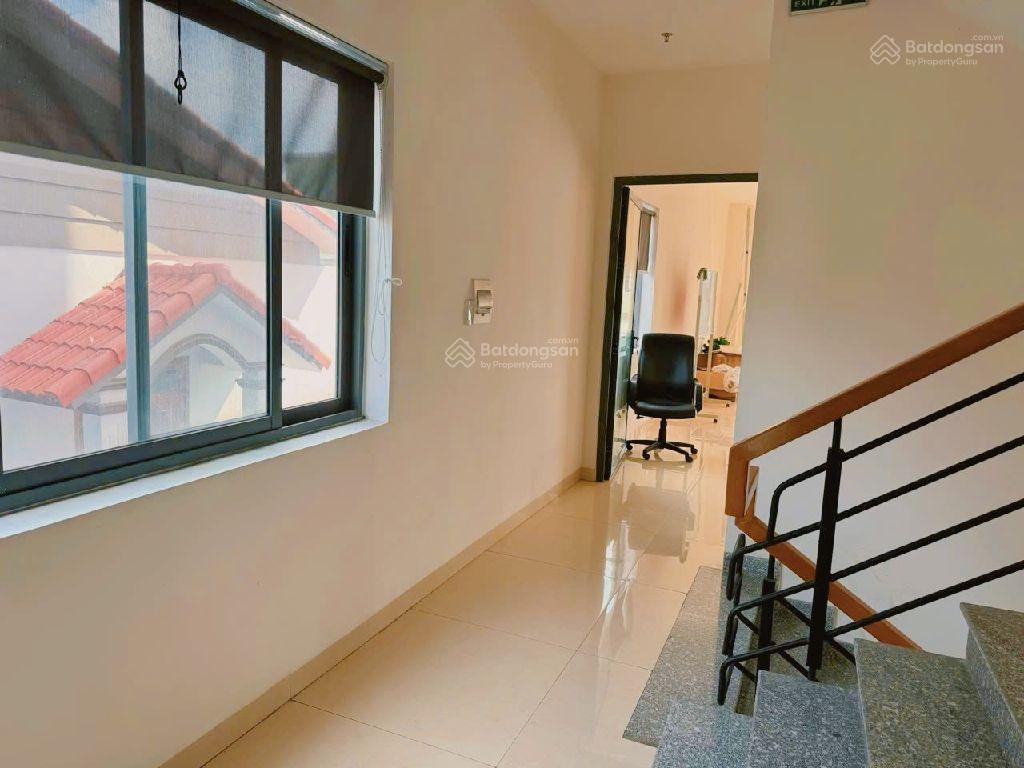 Bán toà văn phòng 7 tầng đối diện công viên mt đường yên thế bắc sơn đang cho thuê 70 triệu/ tháng.