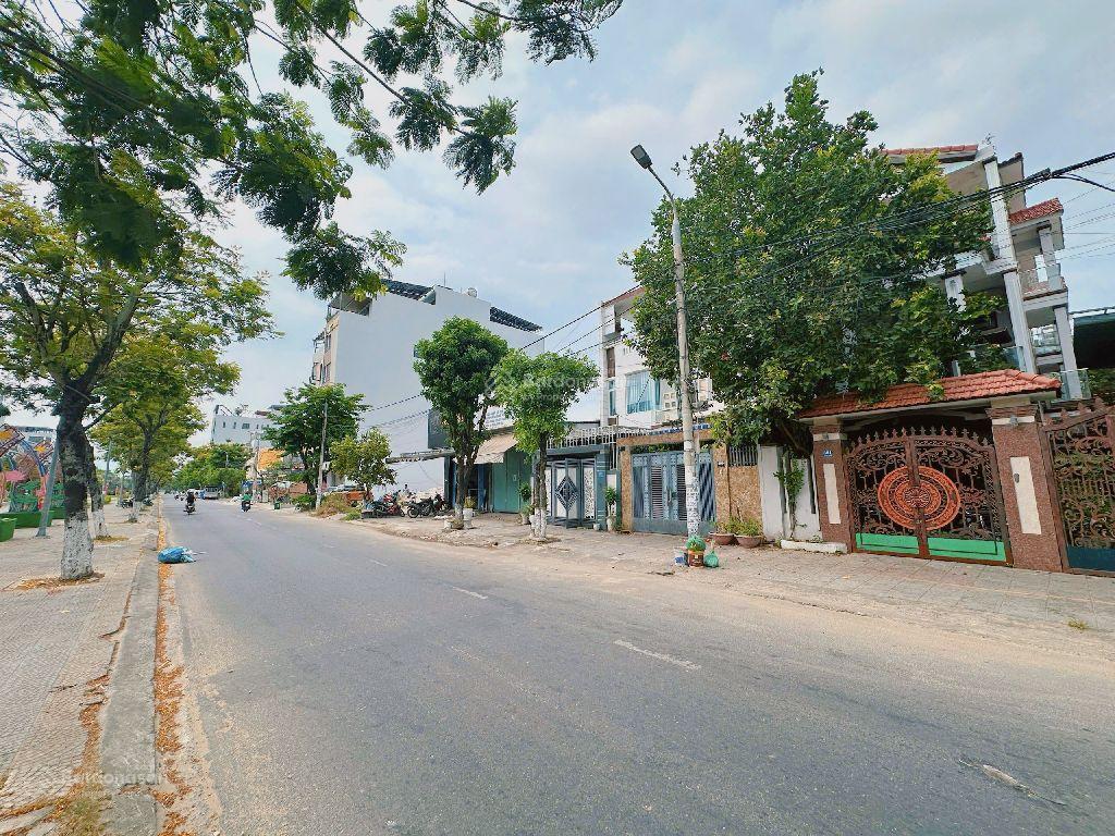 Bán toà văn phòng 7 tầng đối diện công viên mt đường yên thế bắc sơn đang cho thuê 70 triệu/ tháng.