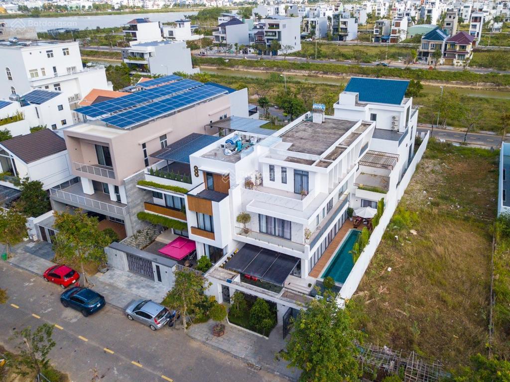 Bán 125m2 lô sạch đẹp sát sông đường gần giáng hương 2, đông nam  mặt tiền hàng dừa 29/3 hoà xuân.