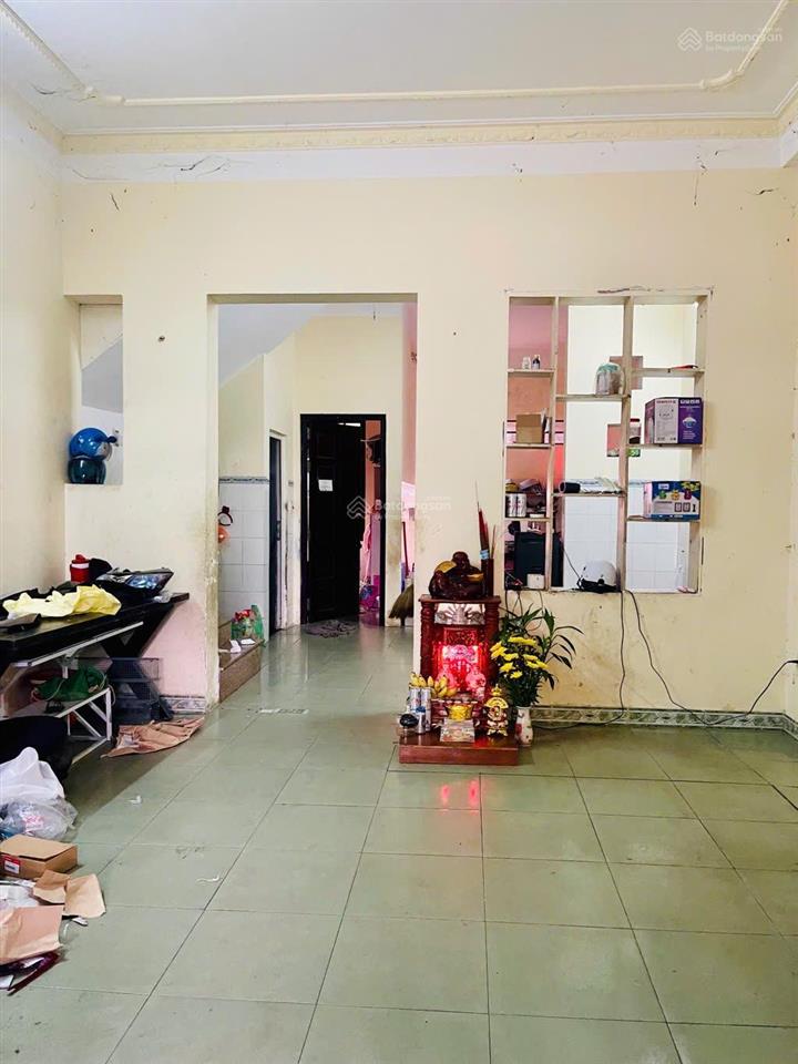 Bán đất tặng nhà 130m2 ngang 6,2m mặt tiền kinh doanh tô hiệu hiện  đang cho thuê 10 triệu/ tháng.