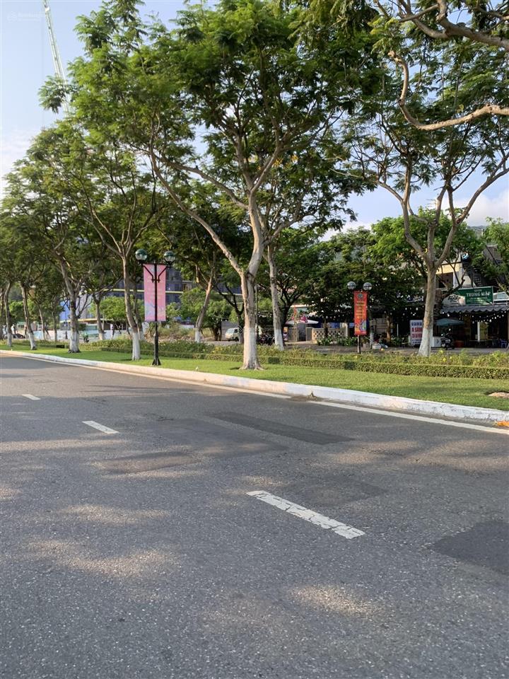 Bán 756m2 ngang 30m mặt tiền lê đức thọ, sơn trà xây được 17 tầng giá 27 tỷ (tlcc).  0768 470 ***