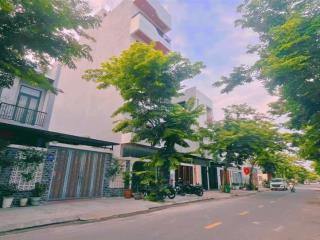 Bán đất quốc lộ 1a giá tốt. cc 0768 470 ***