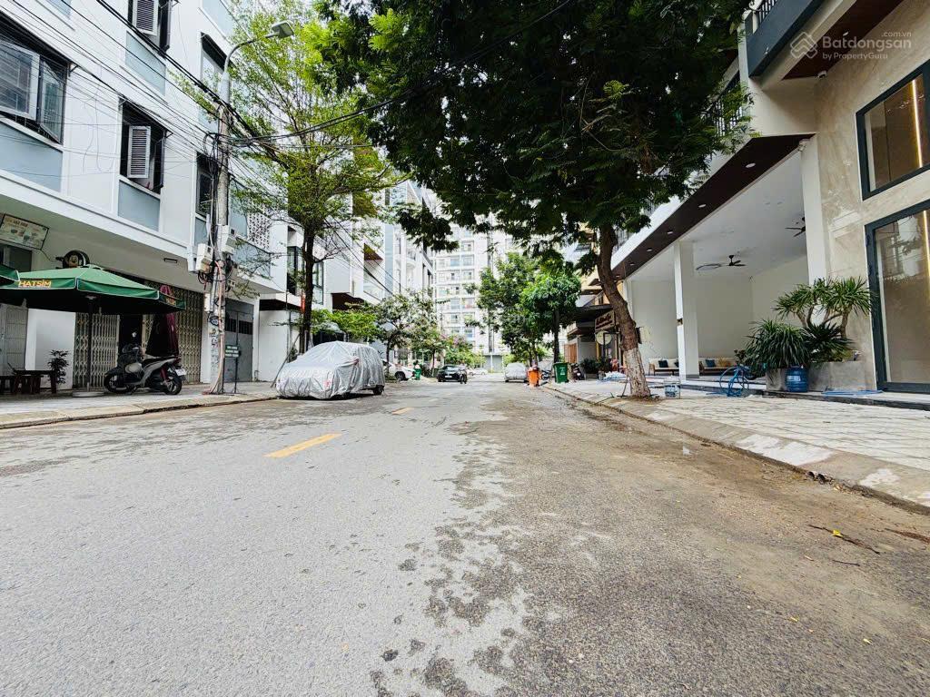 Bán 150m2 đất chính chủ mặt tiền trục đường 7,5m khu nam việt á tặng dãy trọ 2 tầng dt 20 triệu/th