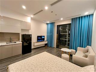 Duy nhất căn tonkin studio bán 3,2 tỷ full đồ đẹp tầng cao, có ban công toxem nhà  0974 325 ***