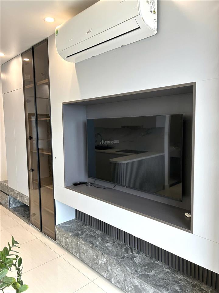 Cho thuê ngay căn 2pn nội thất xịn đẹp giá rẻ chỉ từ 12tr xem nhà  0974 325 ***