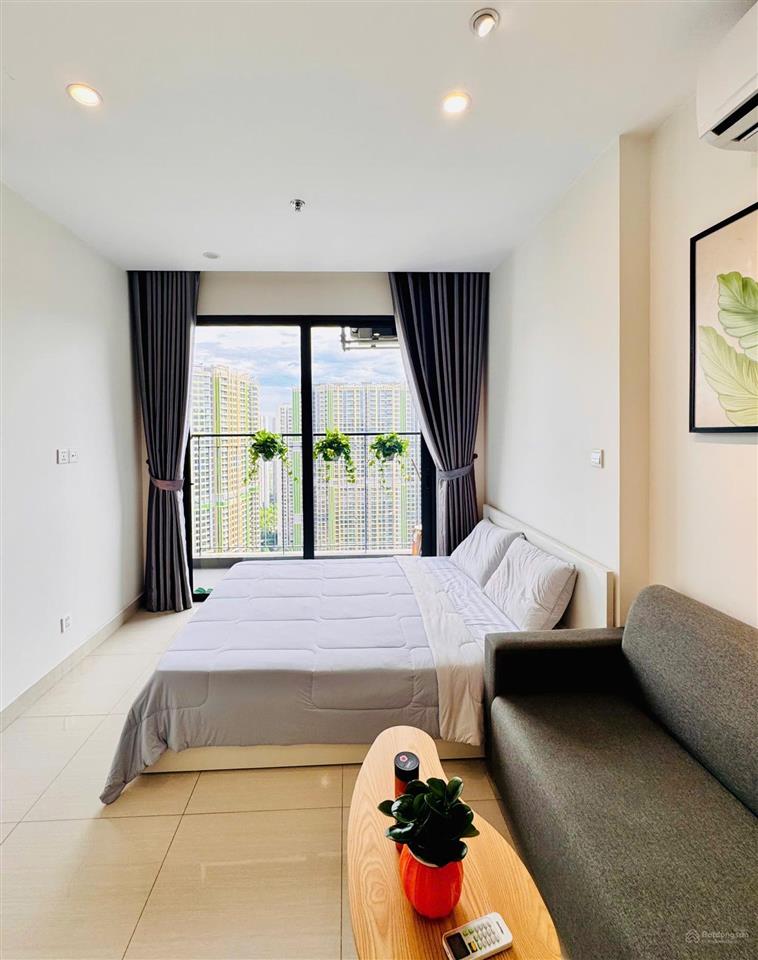 Siêu rẻ 2,36 tỷ studio s4 full nội thất đẹp xỉu hướng mát, tầng cao xem nhà  0974 325 ***