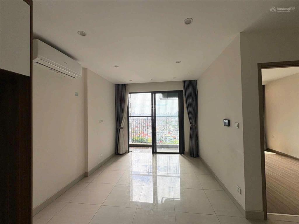 Sẵn căn hộ 2pn 2wc, tòa s4 đã có bếp cho thuê 8,5tr. xem nhà  0974 325 ***