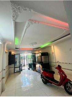 Bán nhà 2 mặt tiền hxh phạm hùng quận 8 1 trệt 1 lầu 3pn