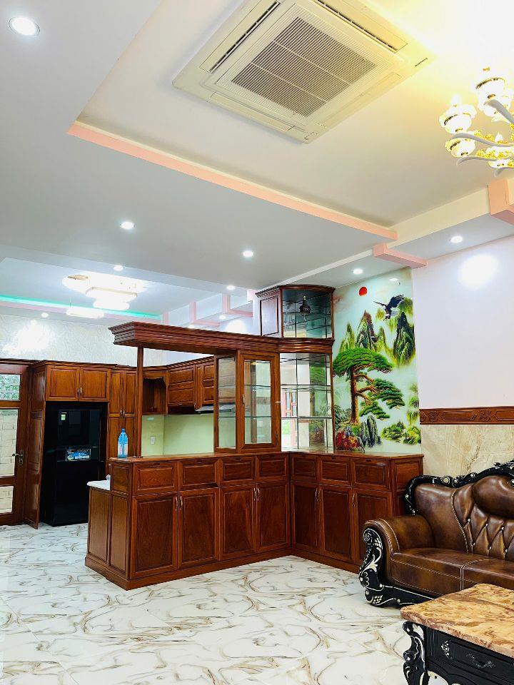 Cho thuê nguyên căn phúc an  full nội thất 18 triệu/tháng