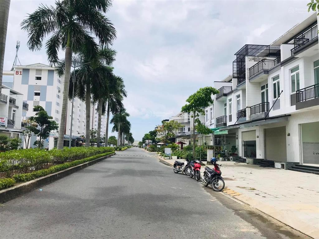 Bán nhà 1 trệt 2 lầu phúc an city, sát công viên 2ha, hồ cảnh quan 1.8ha