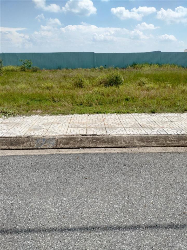 Bán nền đất vista land đức hòa (5x18m). sổ hồng riêng